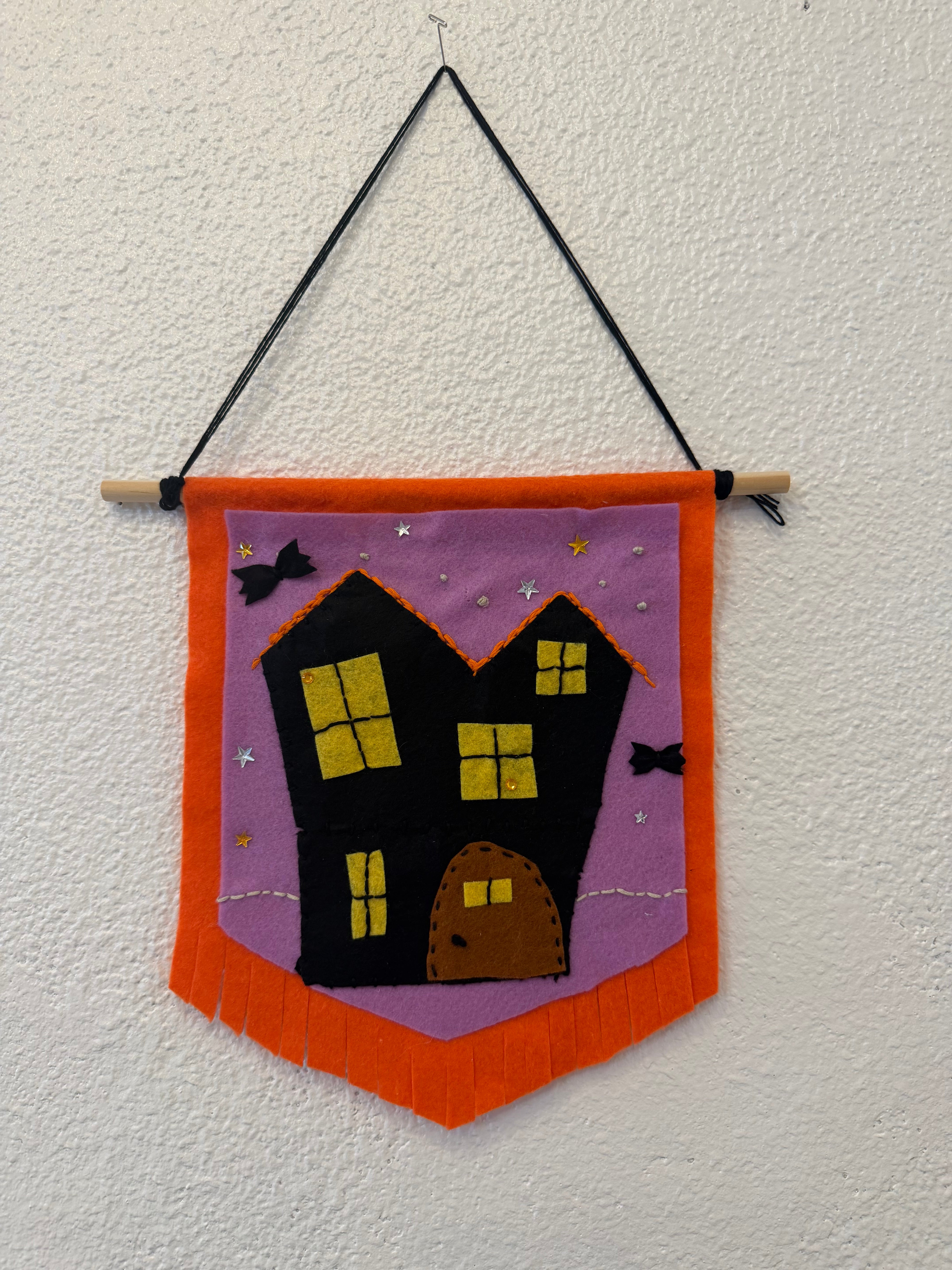 haunted house pennant
