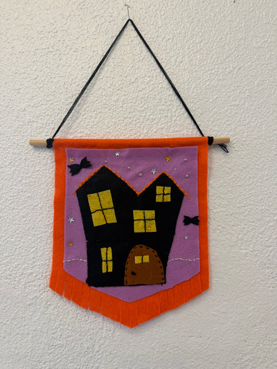 haunted house pennant