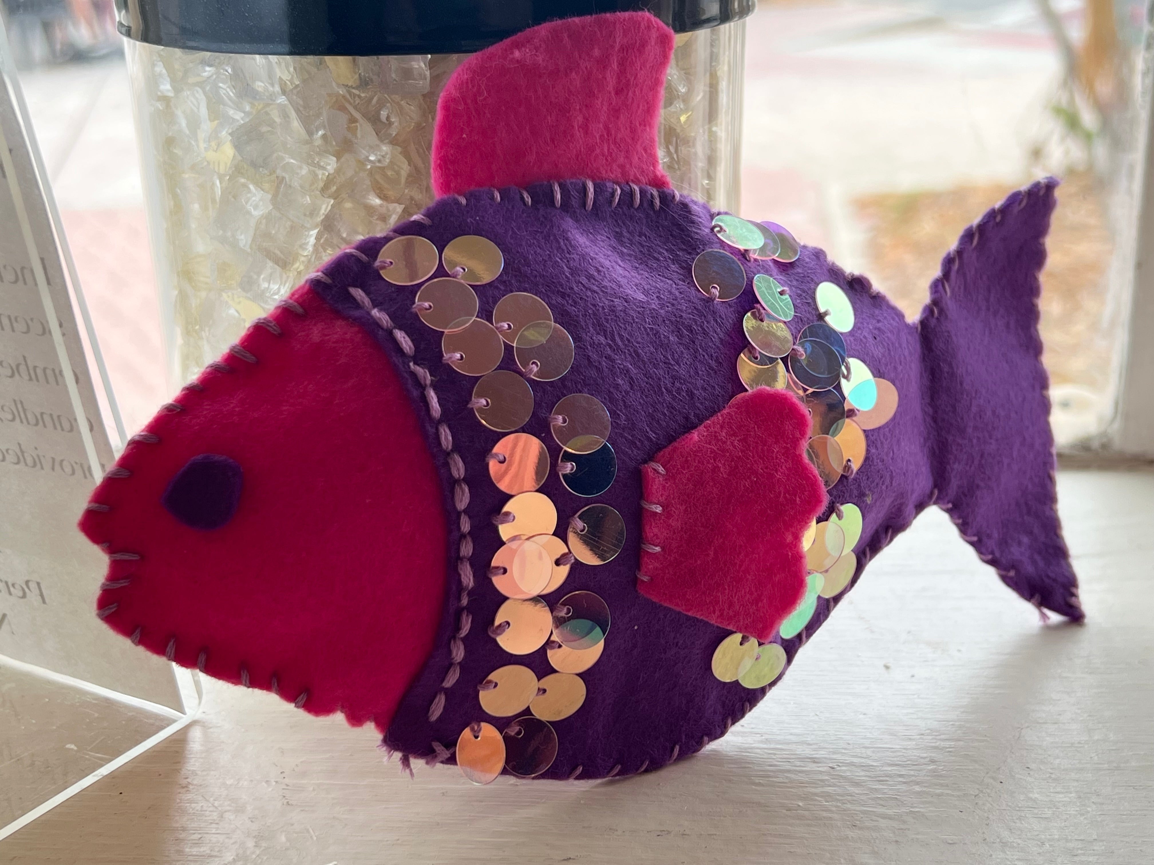 Beaded fish plushie workshop